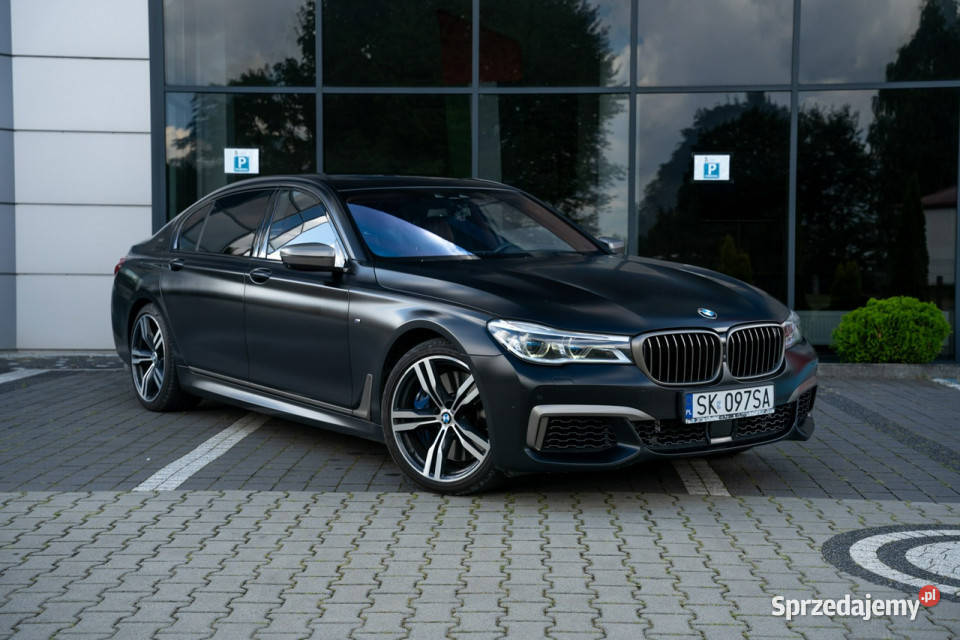 BMW M760 V12 Executive Lounge Bowers Wilkins Kraków