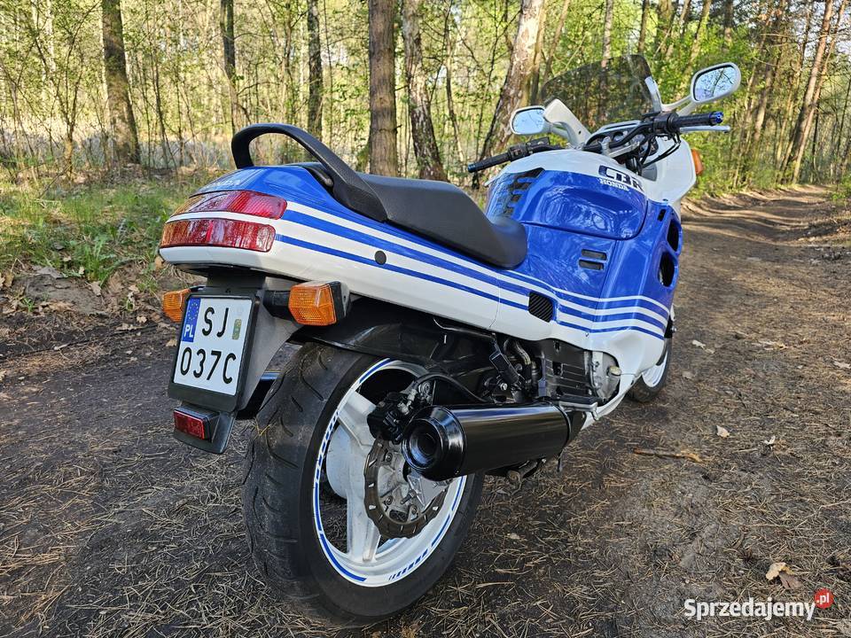 Honda CBR 1000 F ładny japoński klasyk sprzedam
