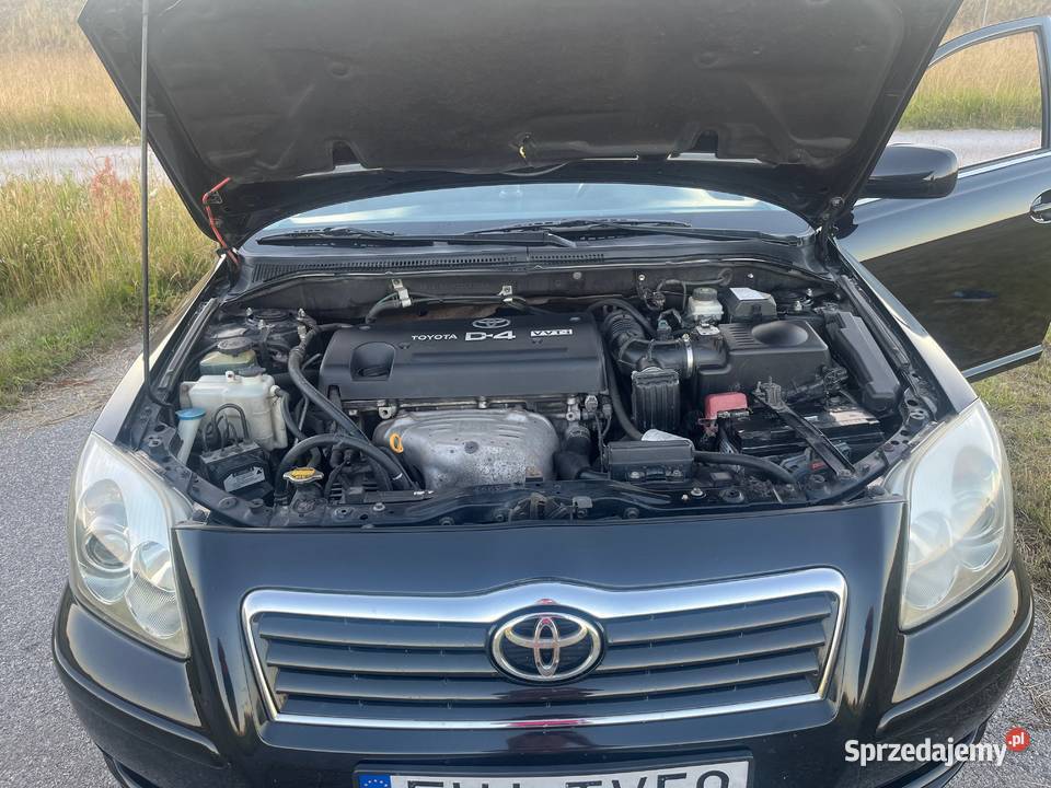 Toyota Avensis T25 20 VVTI z gazem Złoczew sprzedam