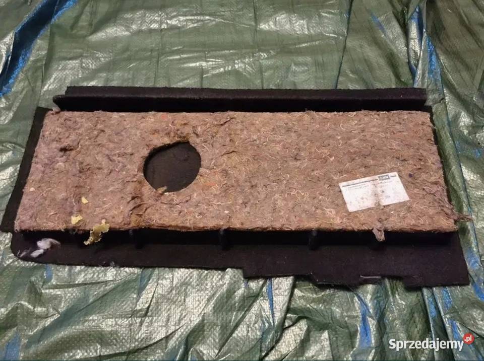 Schowek pod wykładzine bagażnika BMW E34 kombi śląskie