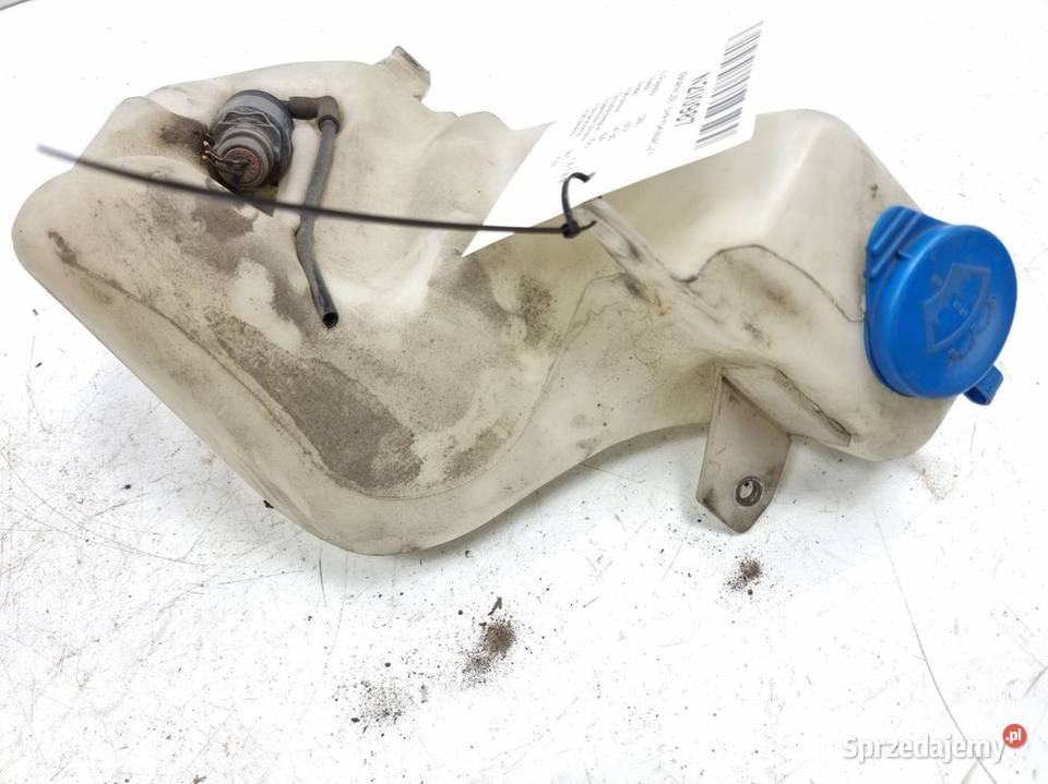 ZBIORNICZEK SPRYSKIWACZY AUDI A4 B5 8D0955453B osobowe Lipno