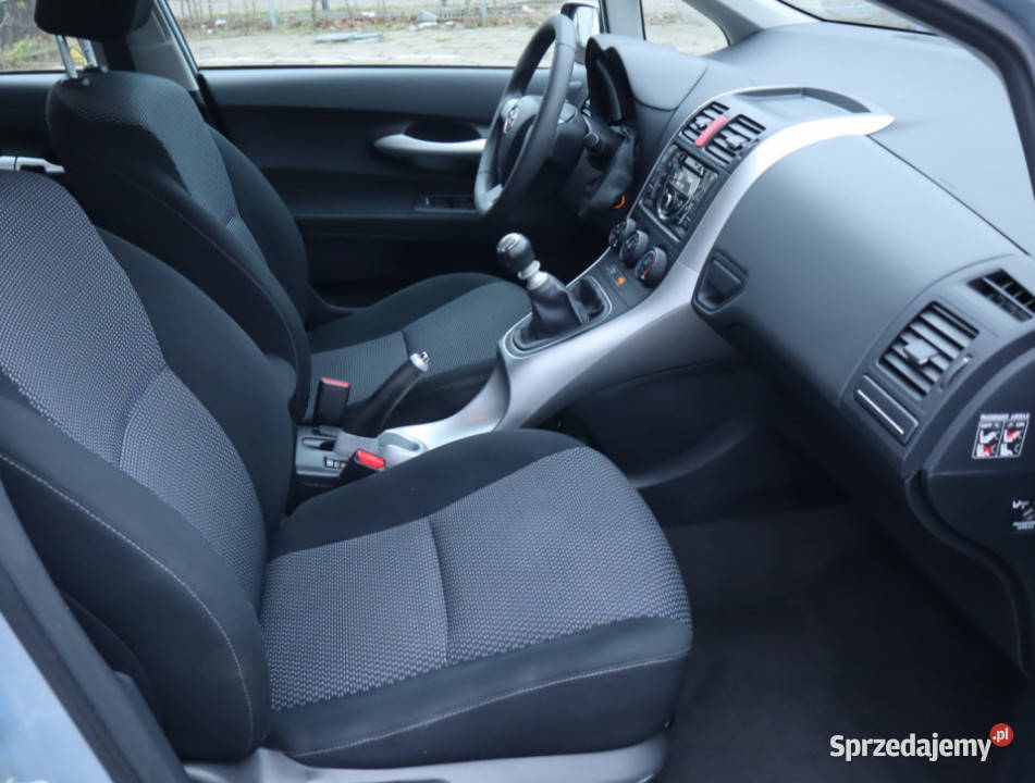 Toyota Auris 16 Valvematic podgrzewane fotele