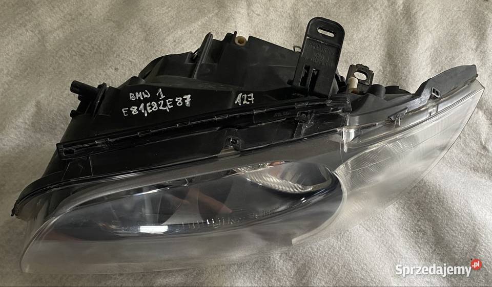 Lampa lewy przod bmw 1 E81 E82 E87 valeo europa sprzedam