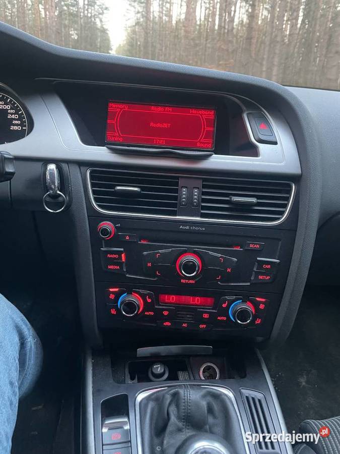 Audi A4 B8 20TDI 170 2008r BIXENON Pisz