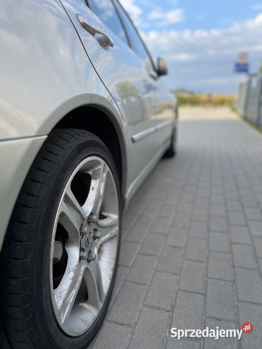 LEXUS IS 200 SPORT CROSS 2003 LPG