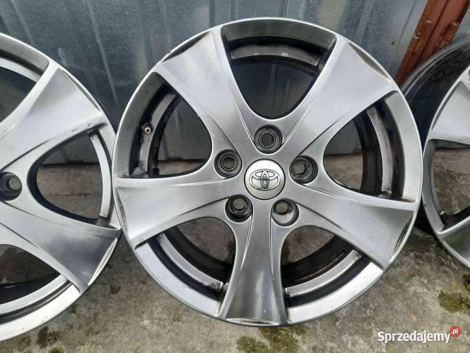 4 x felgi Toyota 5x1143 R16 Średnica 16" Parysów