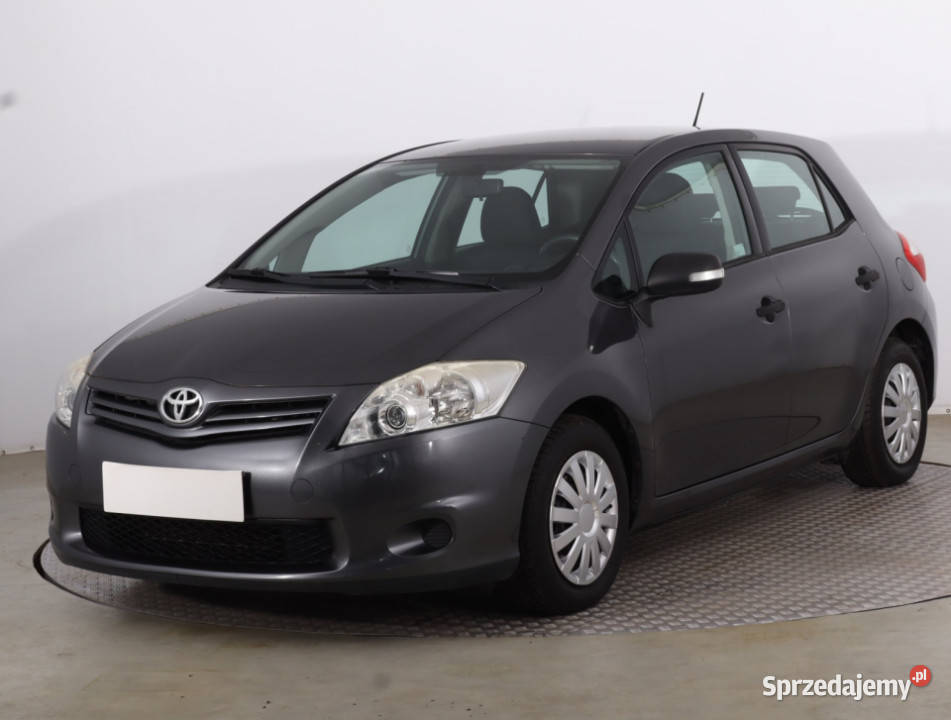 Toyota Auris 13 Dual VVTi radio Piaseczno sprzedam