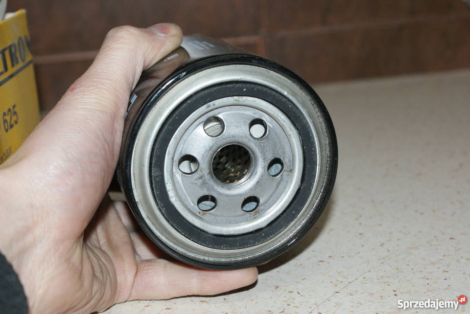 Filtr oleju PEUGEOTCITROENFIAT 19D20HDI NOWY OP