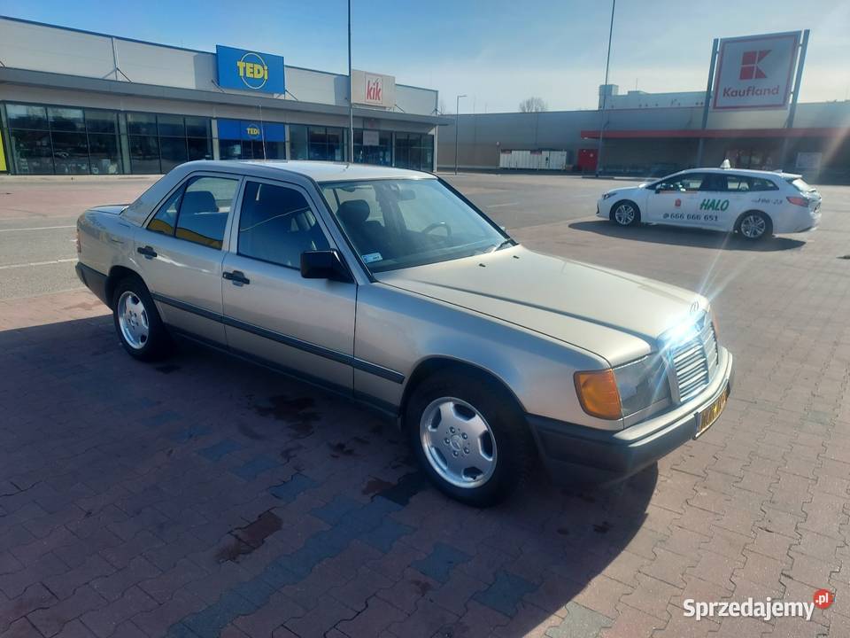 Mercedes W124 1988r Zabytkowy Sedan / Limuzyna Zaborze