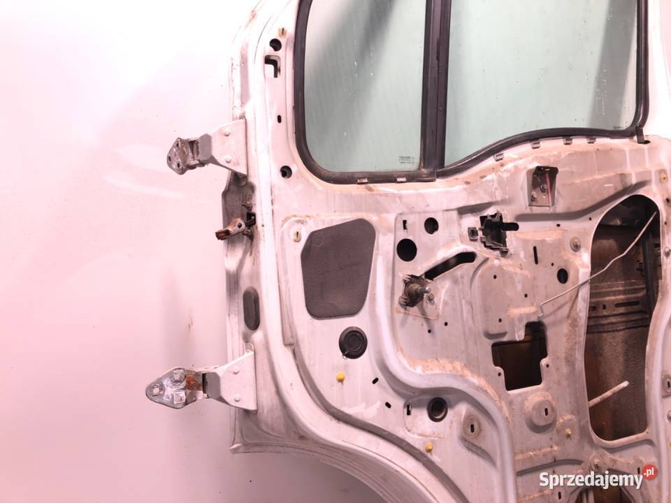 DRZWI PRAWY PRZÓD RENAULT MASTER II Hatchback osobowe Karoseria podkarpackie