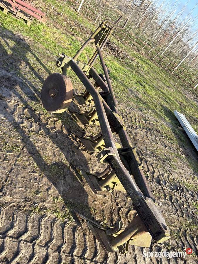Pług 5 skibowy podorywkowy