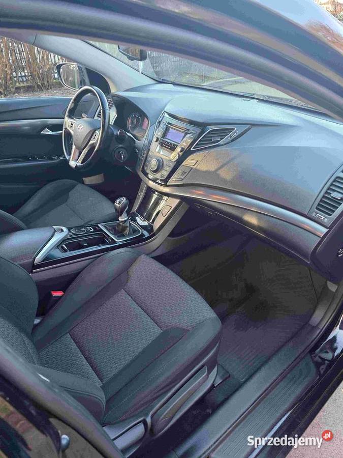Hyundai i40 17 CRDI 2014 doinwestowany kupiony w polskim salonie sprzedam