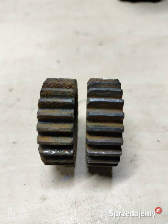 Tryby trzeciego biegu 23 zęby WSK 125 Łubno