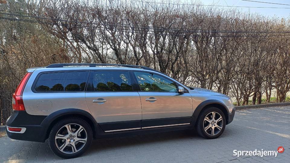 Volvo XC70 32 AWD Momentum 3200cm3 Warszawa sprzedam
