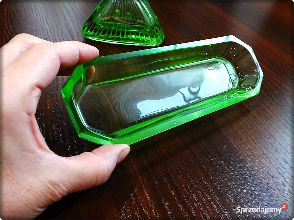 Zestaw toaletowy Laustizer Glass Rina z 1969 Żary