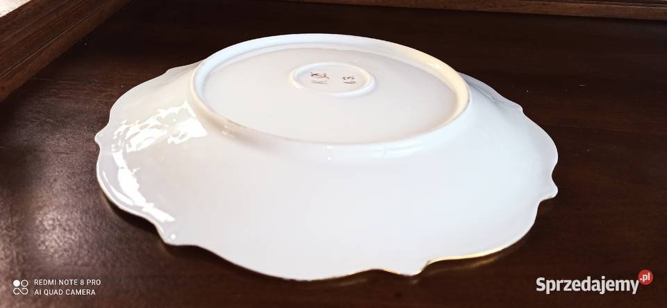 Patera z gałązką kwitnącej jeżyny Syg dedykacja