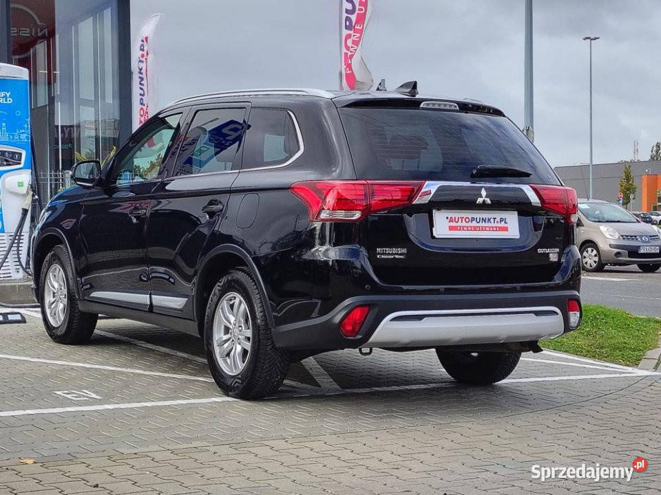 MITSUBISHI Outlander 2018r Salon Niski przebieg benzyna Poznań sprzedam