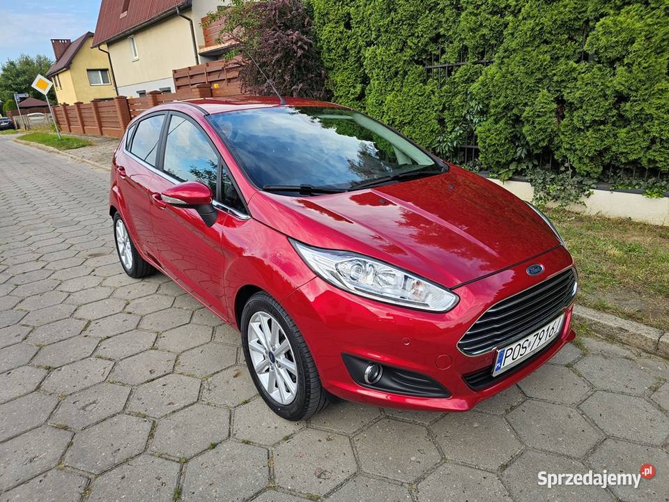 Ford Fiesta Titanium 10 101 2017 r Zarej Stan isofix Fiesta Ostrów Wielkopolski sprzedam