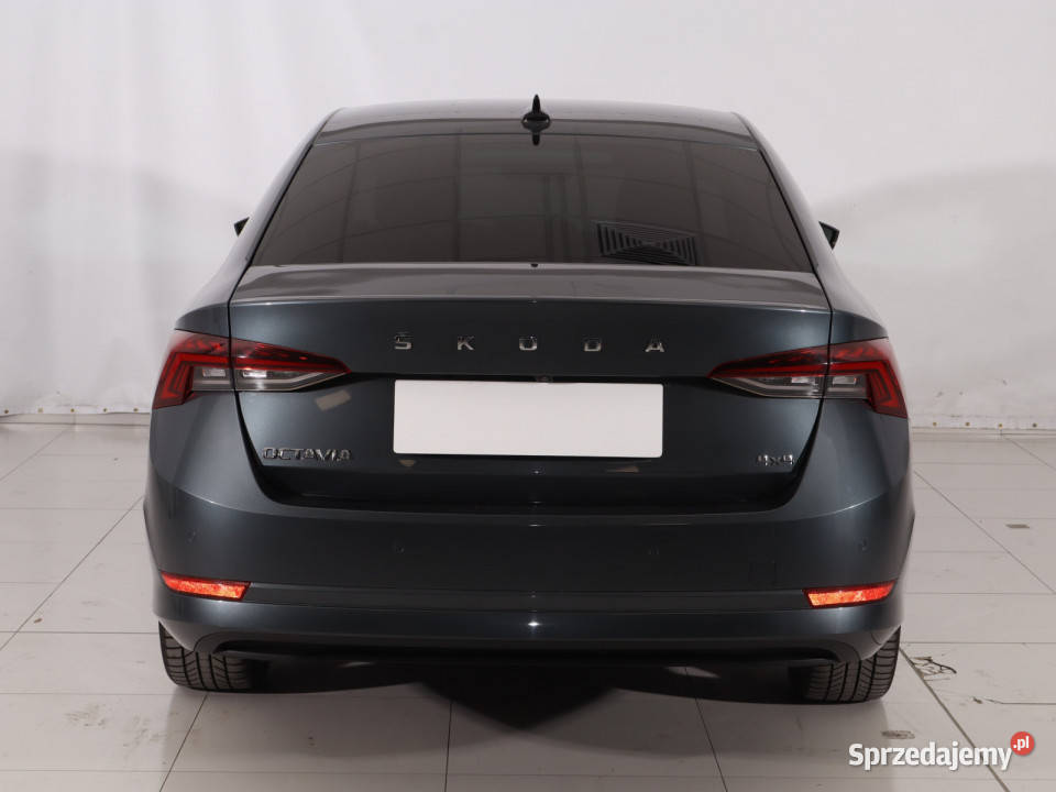 Skoda Octavia 20 TDI asystent pasa ruchu mazowieckie