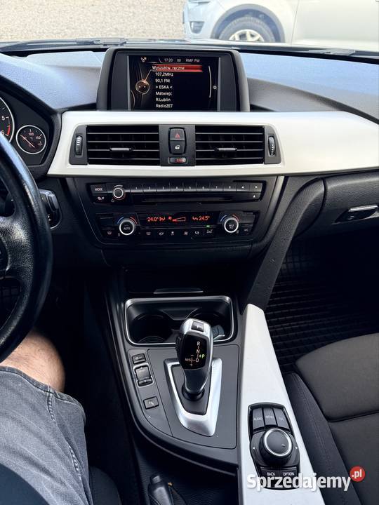 Bmw 330d Xdrive 2015r światła do jazdy dziennej Tomaszów Lubelski