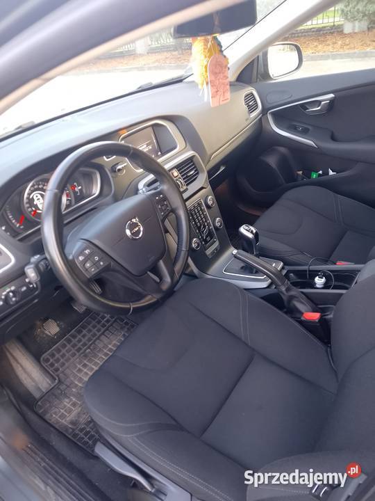 Sprzedam Volvo V40 20 D2 2017 Rok produkcji 2017 Dąbrowa Tarnowska