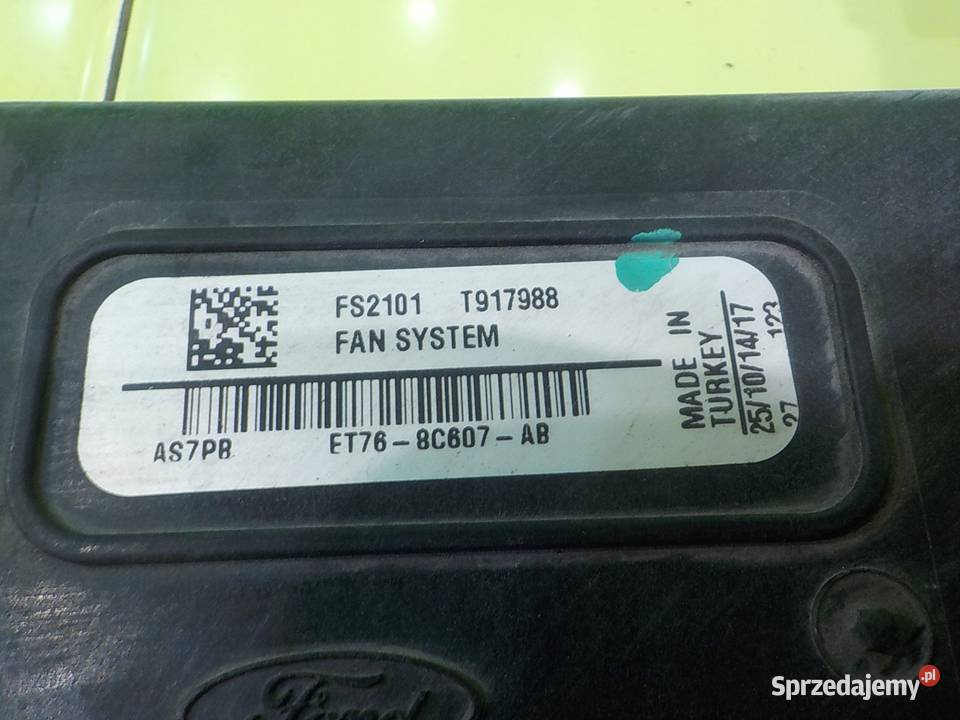 FORD TRANSIT COURIER 15 TDCI 15r VAN wentylator