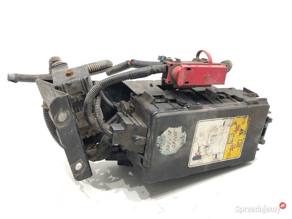 SKRZYNKA BEZPIECZNIKÓW FORD TRANSIT IV Bus 0006