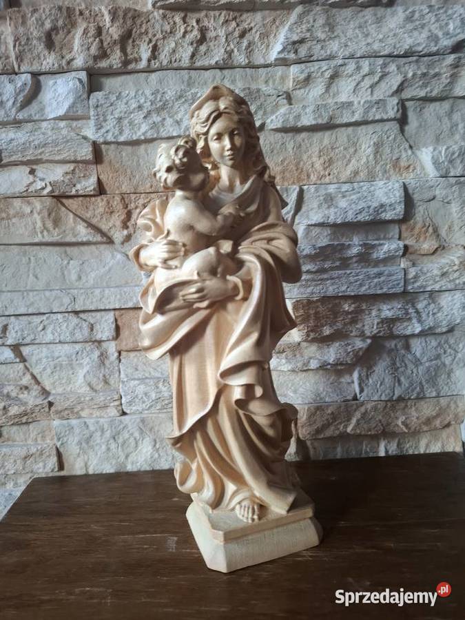 Rzeźba z drewna Matka Boża z Dzieciątkiem
