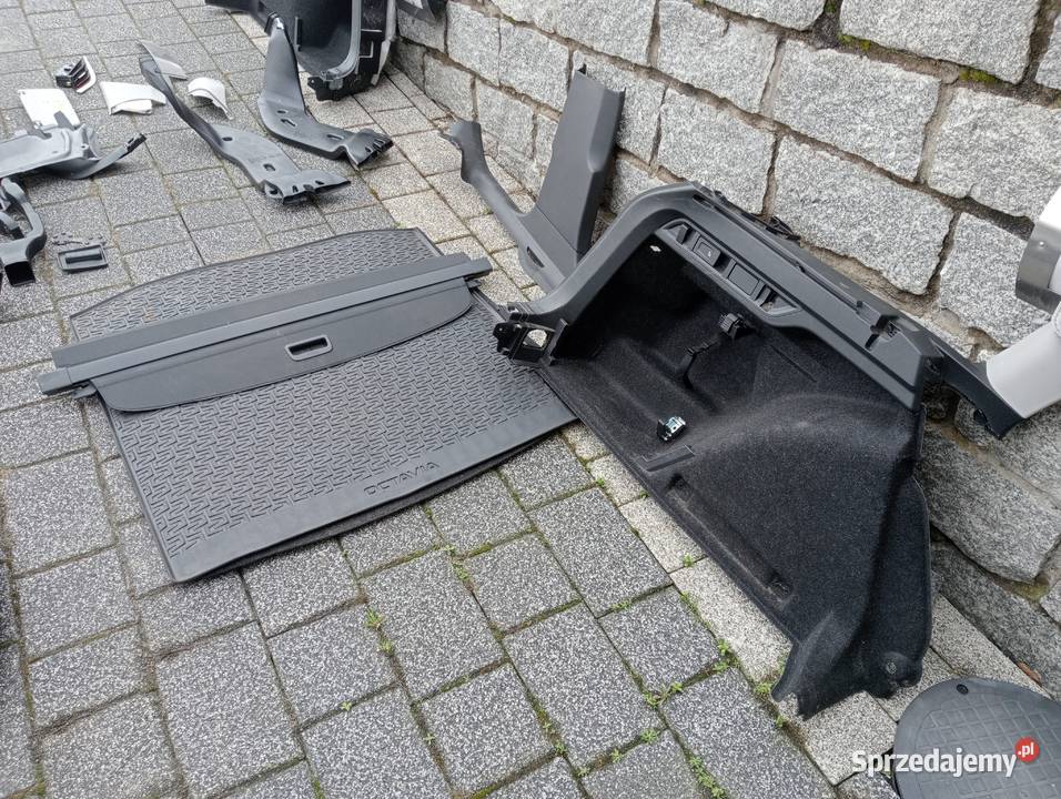 Octavia IV 4 04 wszystkie plastik Samochody na części Godów sprzedam