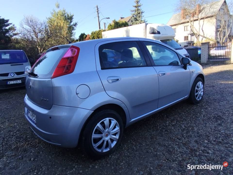 Fiat Punto 14 salon I właściciel 49 przebiegu mazowieckie