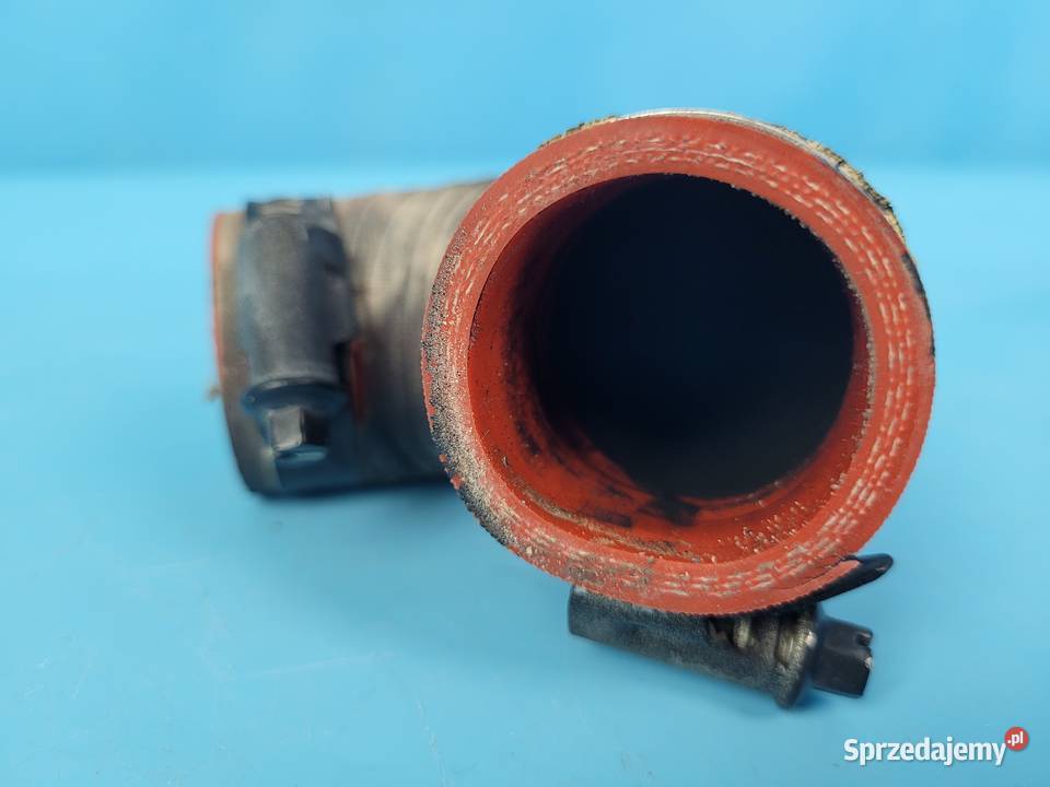 DEUTZFAHR 6130 TTV TULEJA KOLANKO RURA 002046880 Kolno