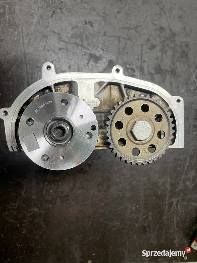 Pokrywa zaworów 14 Tsi CAVD 03C 103 475 BC Kartuzy