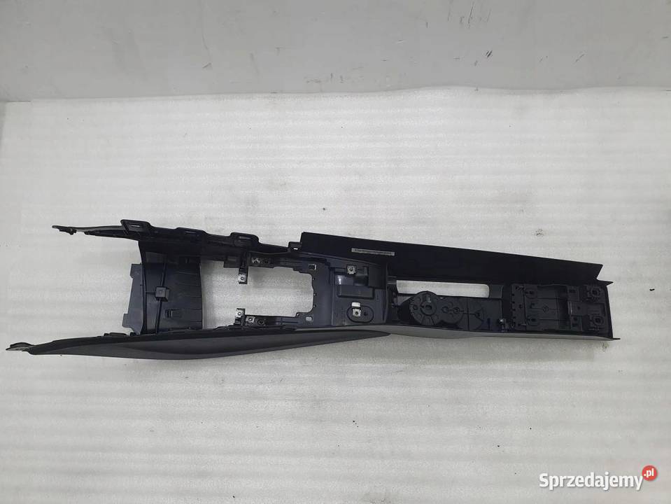 TUNEL ŚRODKOWY AUDI TT 8J0863245 osobowe wielkopolskie sprzedam