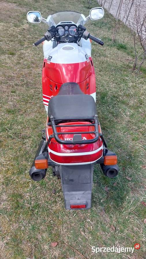 Honda CBR 1000f sc21