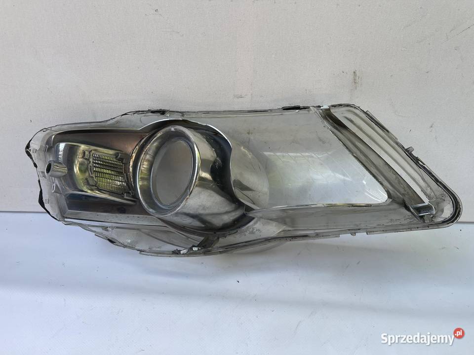 VW PASSAT B6 LEWY KLOSZ LAMPY PRZÓD osobowe Lampy przednie Ostroróg