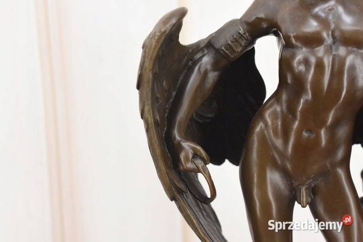 Ikar z Rozłożonymi Skrzydłami Mityczna Ogromna Kraków