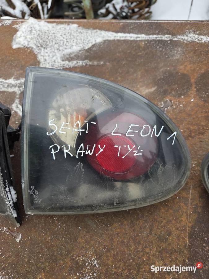 Tylne lampy seat Leon 1 Łagów