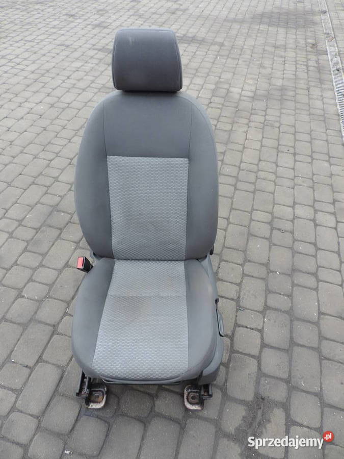 FORD FOCUS MK2 HB 5D FOTEL KIEROWCY LEWY PRZÓD Rok produkcji 2005 Nowy Sącz