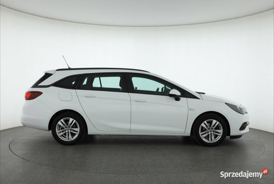 Opel Astra 15 CDTI Astra Lublin