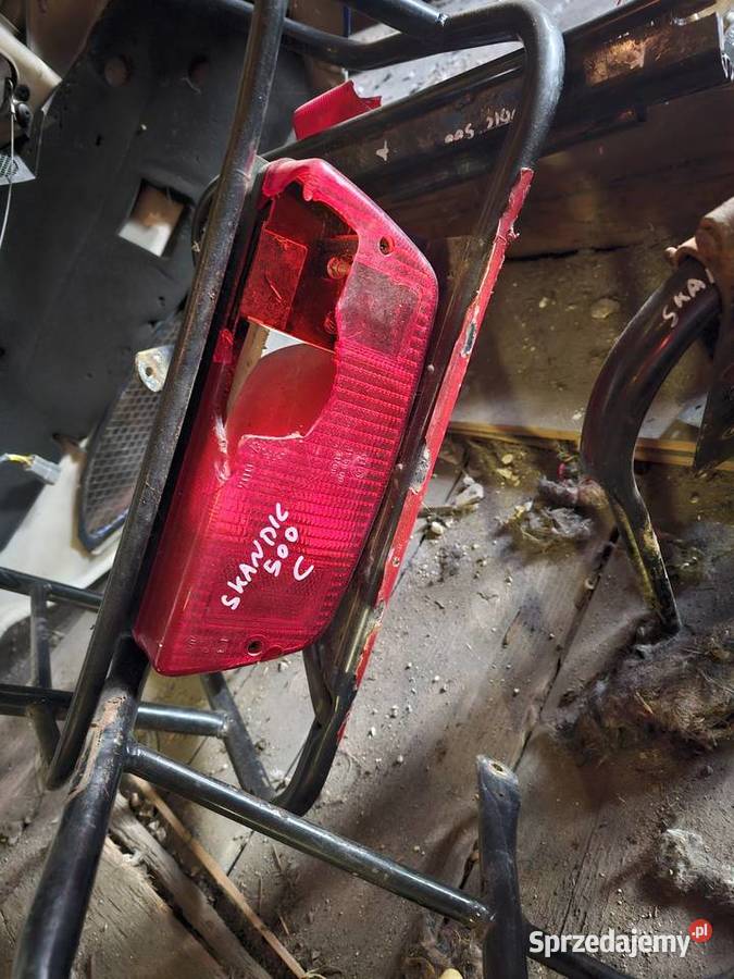 Skuter śnieżny lampa tył tylna tylnia 380 skidoo Jelenia Góra