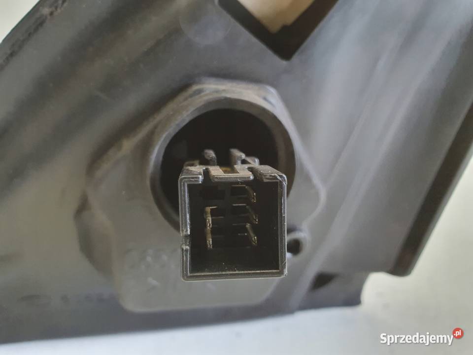 LUSTERKO Opel Corsa C 0006r PRAWE PASAŻERA 5 pin Rudka