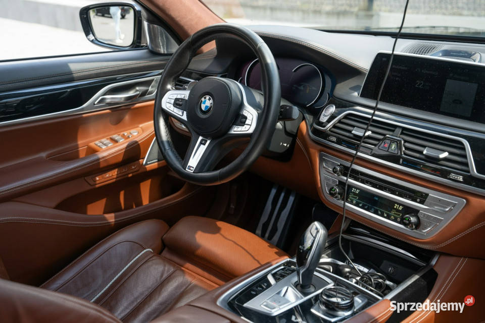 BMW M760 V12 Executive Lounge Bowers Wilkins Kraków