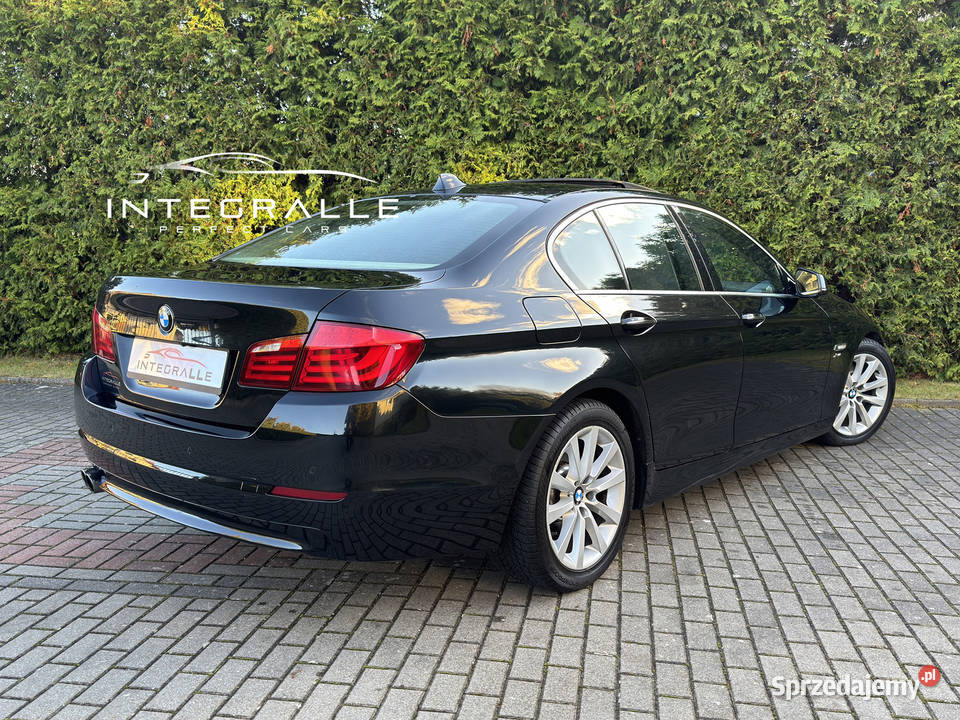 BMW Seria 5 530d Xdrive salon okazja serwisowany światła LED Pruszcz Gdański