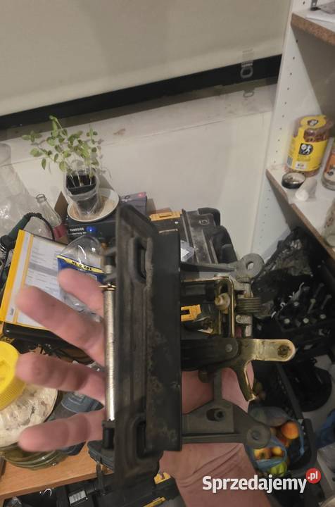 Klamka a6 c4 Rok produkcji 1995 Zakępie sprzedam