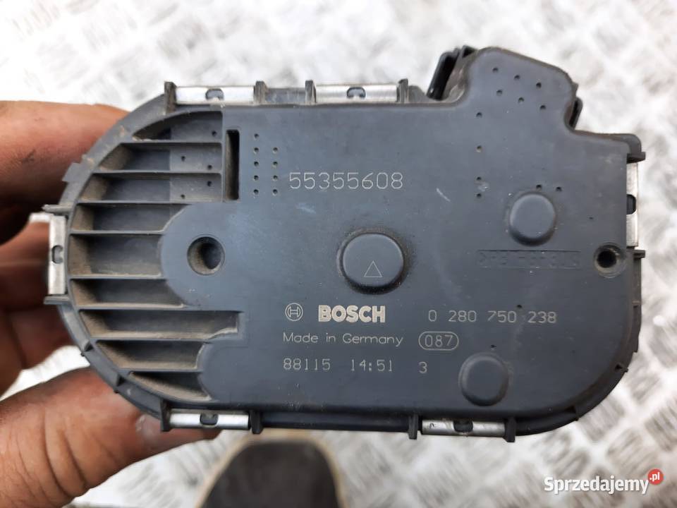 Przepustnica 0280750238 Opel Astra H J Corsa D Radłów