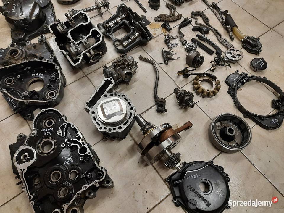 Kawasaki KLR 600 silnik części głowica wał Silniki i osprzęt dolnośląskie Jelenia Góra