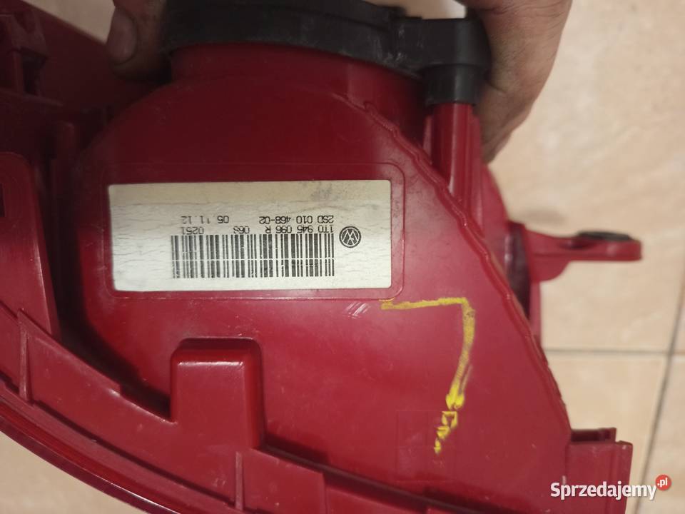 Lampa tylna lewa Audi q3 orginalna Rzeszów