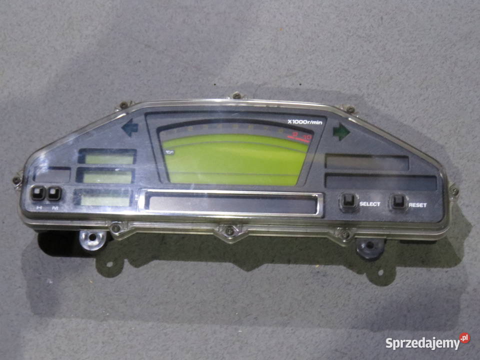 SUZUKI BURGMAN 650 LICZNIK LICZNIKI ZEGAR ZEGARY