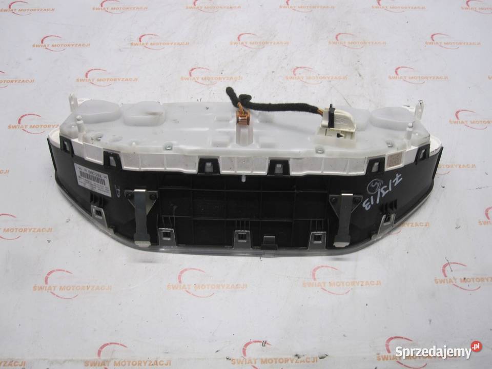PEUGEOT 2008 I 13r licznik zegary 9678509080
