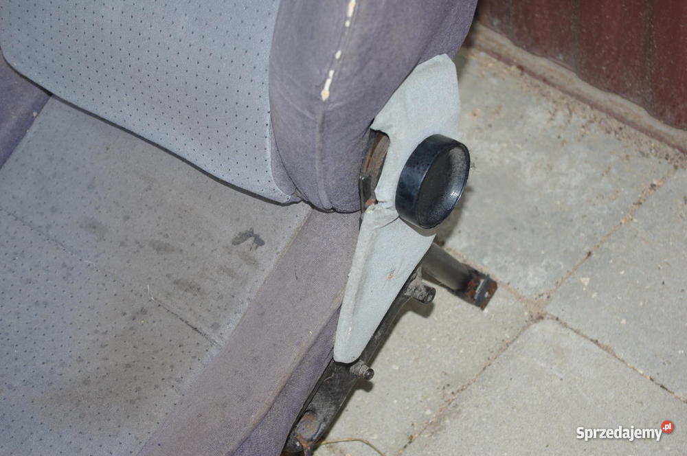 GARBUS fotele RECARO na piramidki Radziejowice